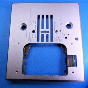 Needle Plate for Singer 7422 – Bobbin Cover