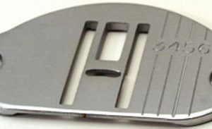 Needle Plate for Singer 401 and 600 – Zig Zag (Compatible)