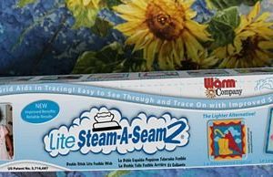 Lite Steam-A-Seam 2, 18 in x 25 yd