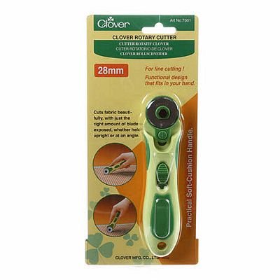 28mm Clover Softgrip Rotary Cutter Box 3