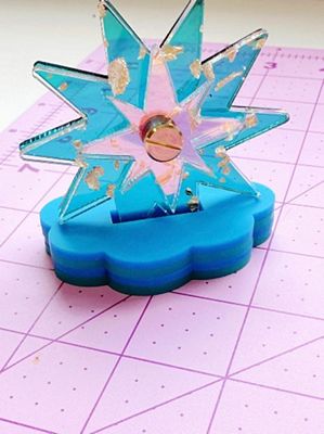 Feral Notions Star Thread Cutter