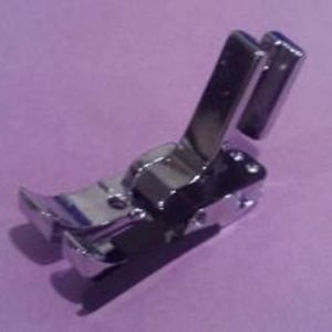 Quarter-Inch Quilting Foot (Slant with Blade) – Slant shank